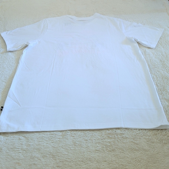 Nike👟 "Nike Moving Co." Graphic Tee👕 - NWT - Picture 12 of 13